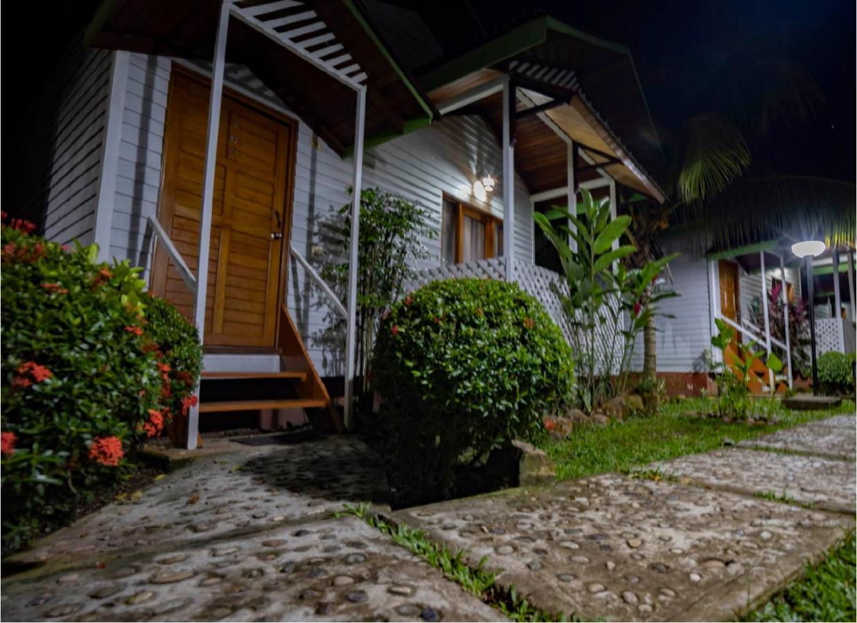 Los Gavilanes Hotel ปูคาลปา ภายนอก รูปภาพ