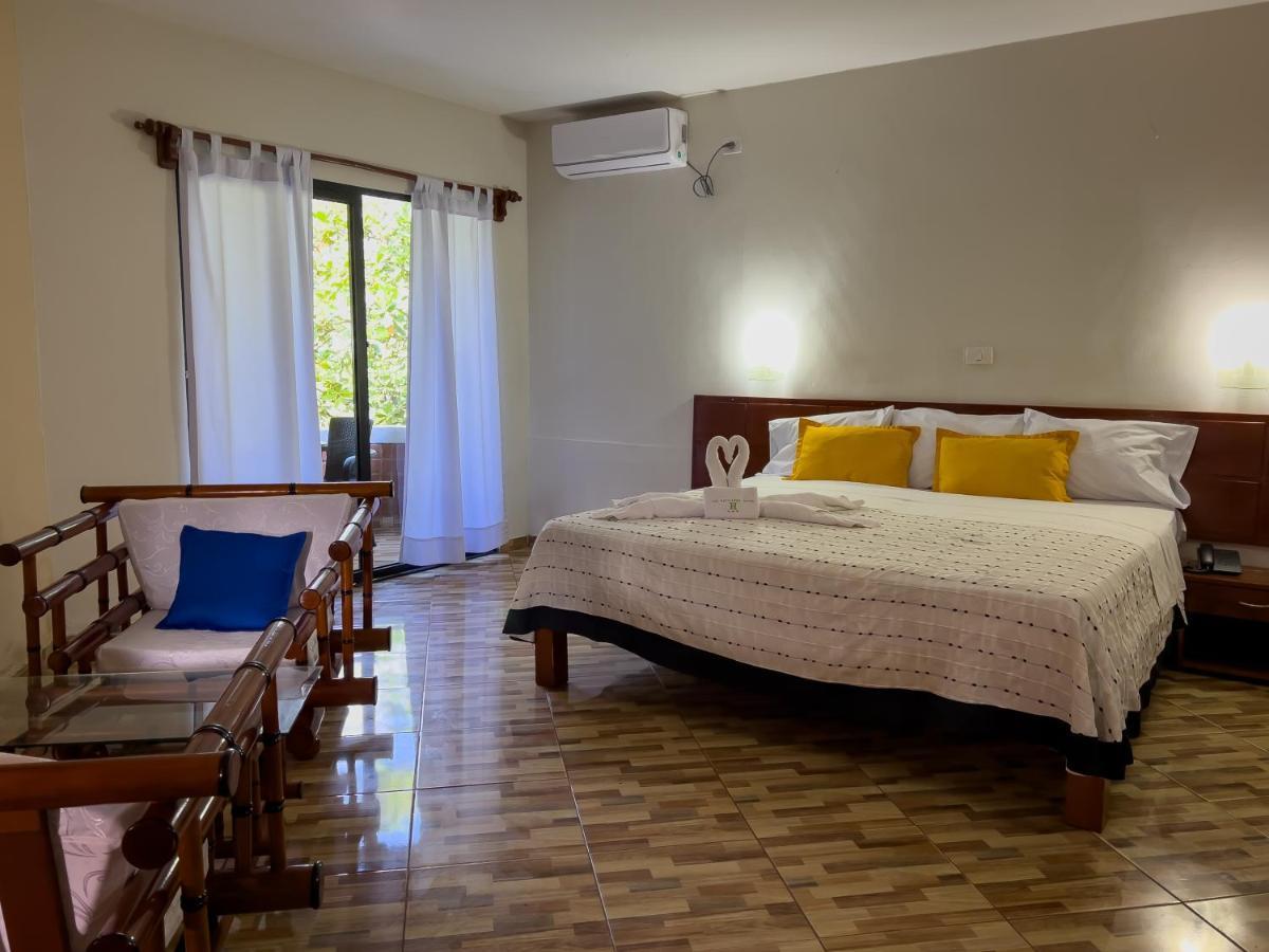 Los Gavilanes Hotel ปูคาลปา ภายนอก รูปภาพ